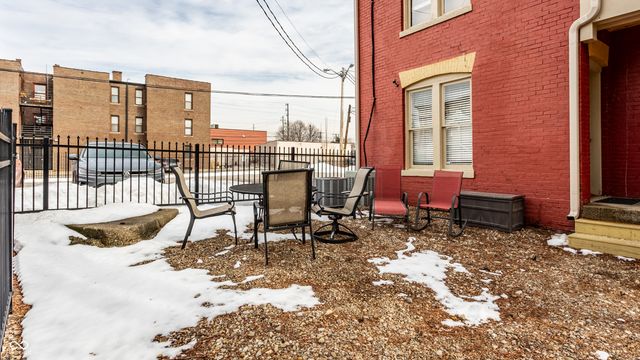 108 E 9th Street, Indianapolis, IN 46204