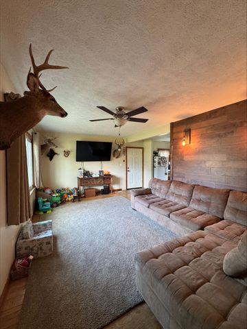 99 North Vernon Avenue, Newark, OH 43055