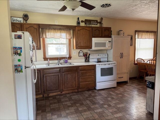 99 North Vernon Avenue, Newark, OH 43055