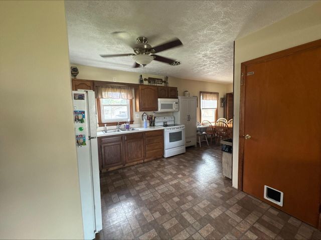 99 North Vernon Avenue, Newark, OH 43055