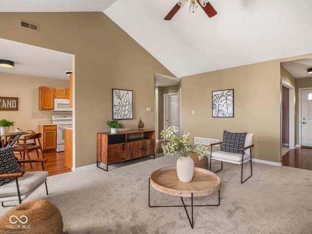 11842 Halle Drive, Indianapolis, IN 46229