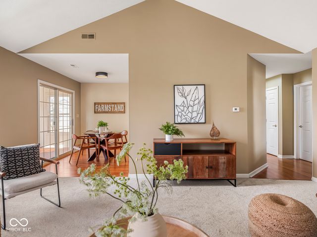 11842 Halle Drive, Indianapolis, IN 46229