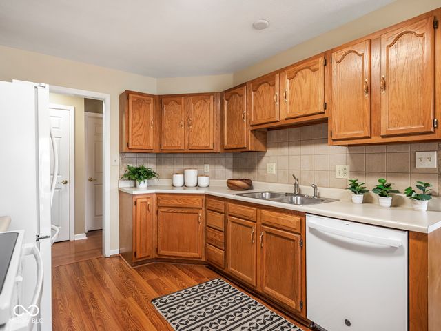 11842 Halle Drive, Indianapolis, IN 46229