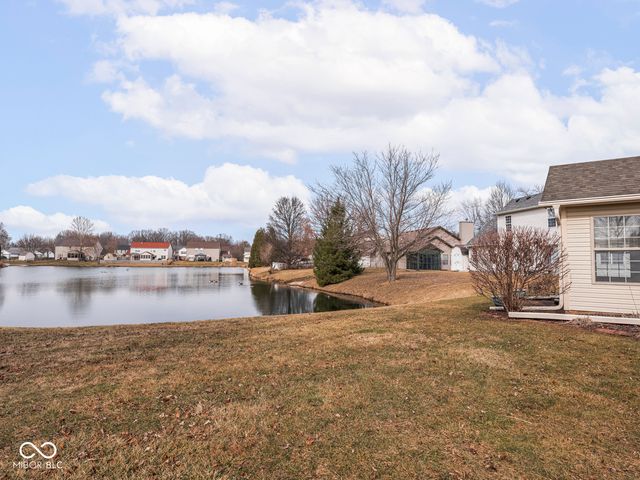 11842 Halle Drive, Indianapolis, IN 46229