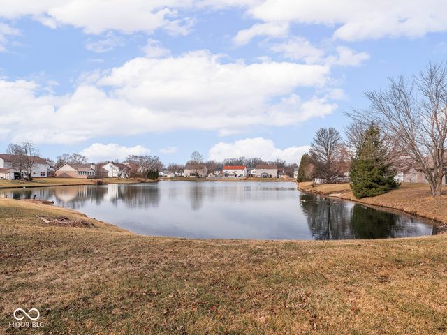 11842 Halle Drive, Indianapolis, IN 46229