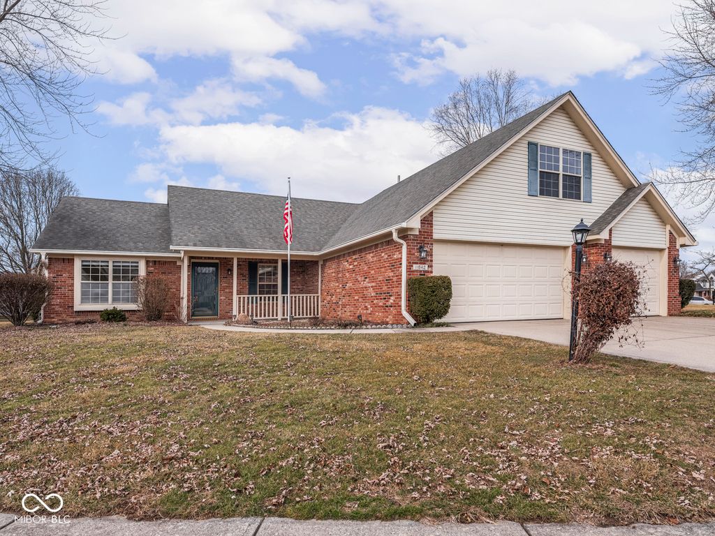 11842 Halle Drive, Indianapolis, IN 46229