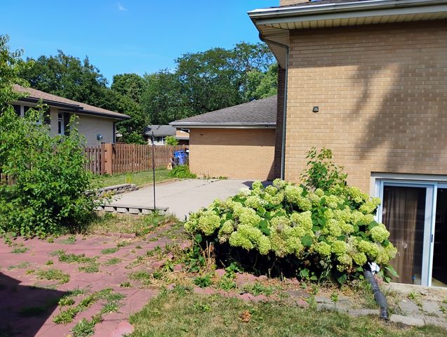 904 S Edward Street, Mount Prospect, IL 60056