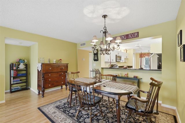 7555 Fairfax Drive 214, Tamarac, FL 33321