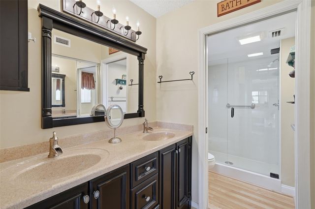 7555 Fairfax Drive 214, Tamarac, FL 33321