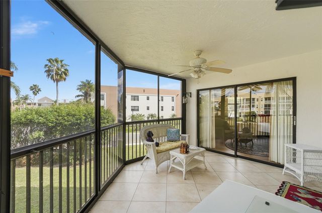 7555 Fairfax Drive 214, Tamarac, FL 33321