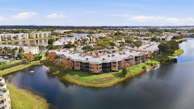 7555 Fairfax Drive 214, Tamarac, FL 33321