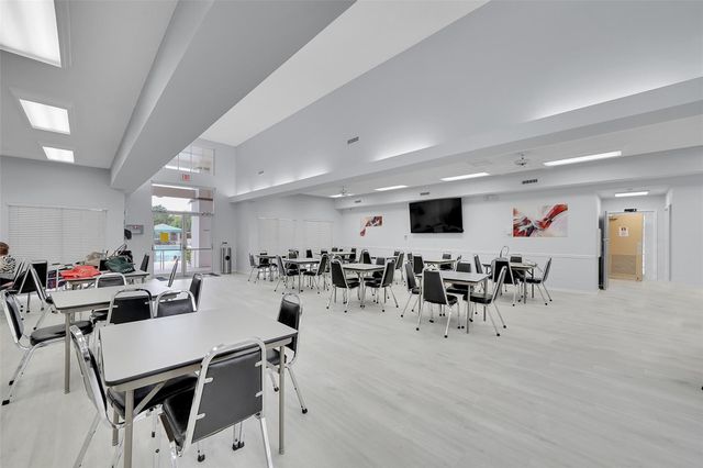 7555 Fairfax Drive 214, Tamarac, FL 33321