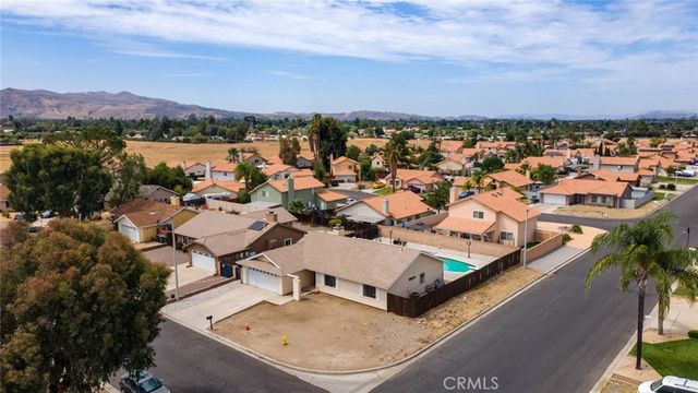 25067 Hazelwood Circle, Hemet, CA 92544