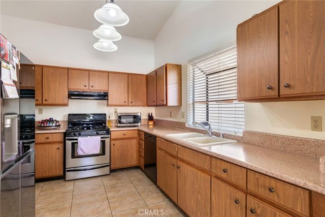 25067 Hazelwood Circle, Hemet, CA 92544
