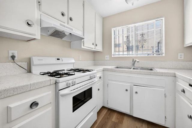 3837 39Th Street, San Diego, CA 92105