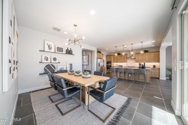 7921 E RALEIGH Avenue, Mesa, AZ 85212