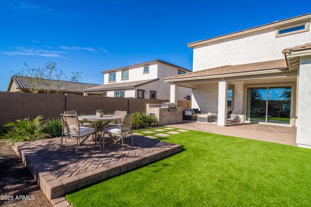 7921 E RALEIGH Avenue, Mesa, AZ 85212