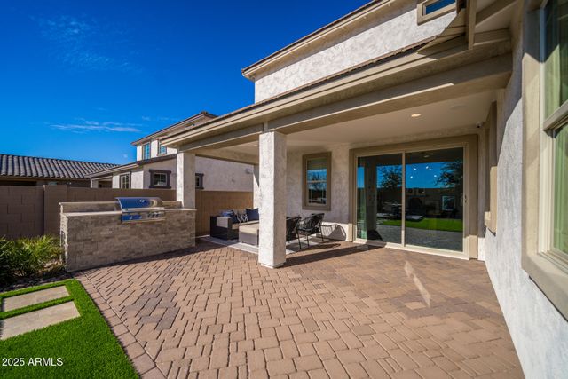 7921 E RALEIGH Avenue, Mesa, AZ 85212