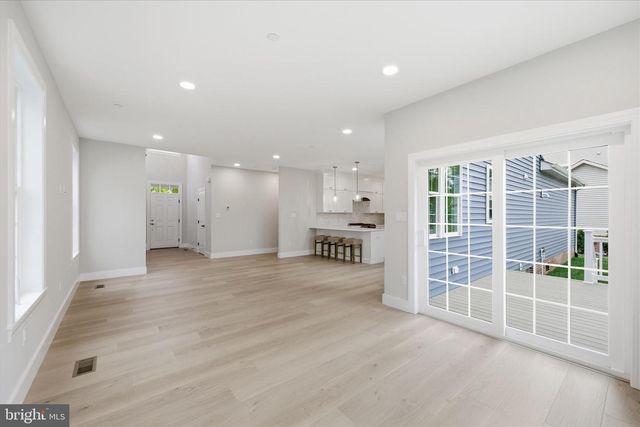 1207 CARROLLTON LN, Berlin, MD 21811