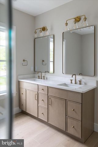 1207 CARROLLTON LN, Berlin, MD 21811