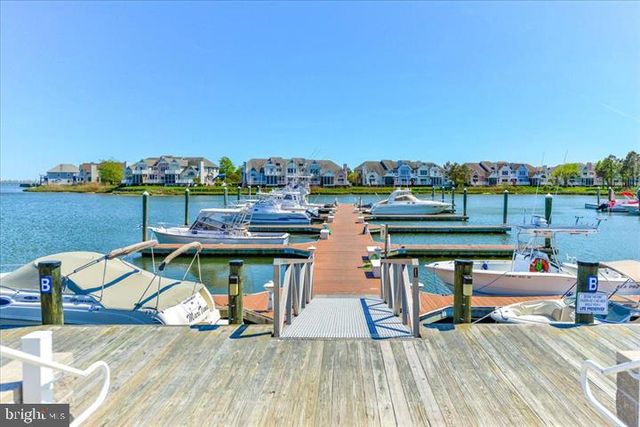 1207 CARROLLTON LN, Berlin, MD 21811