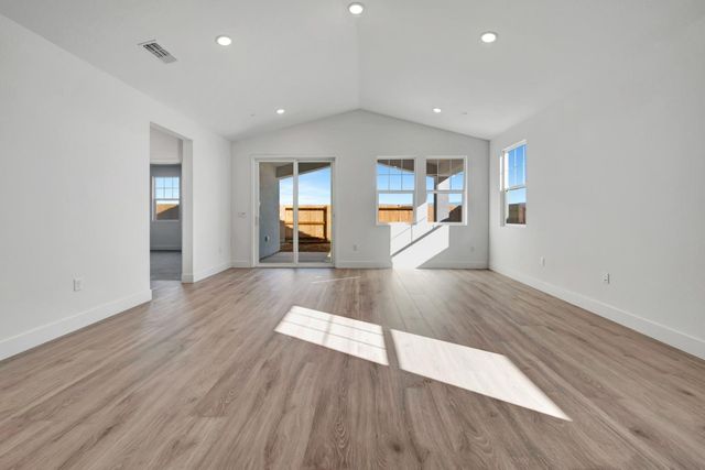 4483 Doric Way, Rancho Cordova, CA 95742