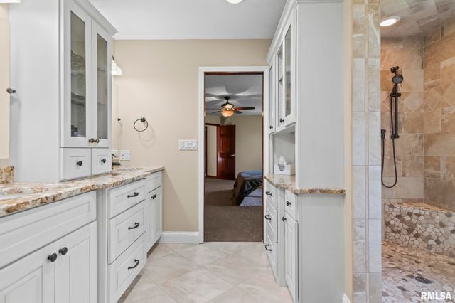 1601 Ascot Chase, Sherman, IL 62684