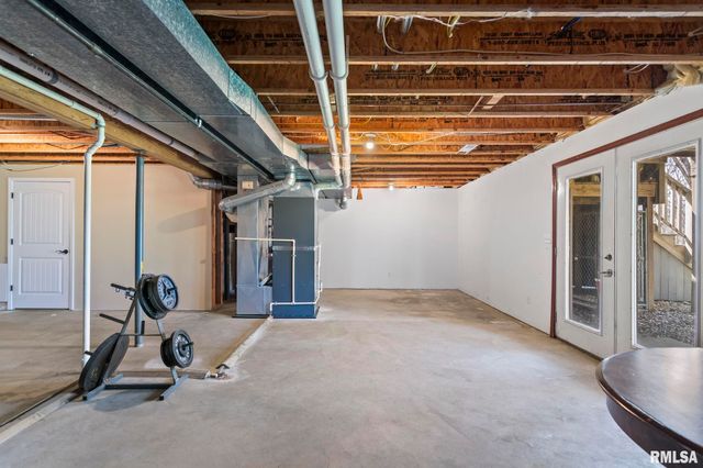 1601 Ascot Chase, Sherman, IL 62684