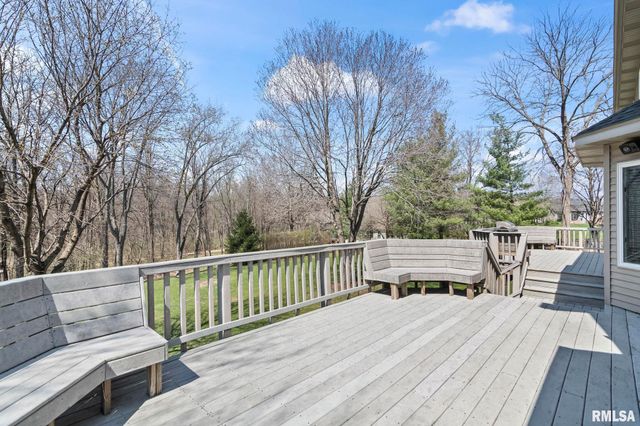 1601 Ascot Chase, Sherman, IL 62684