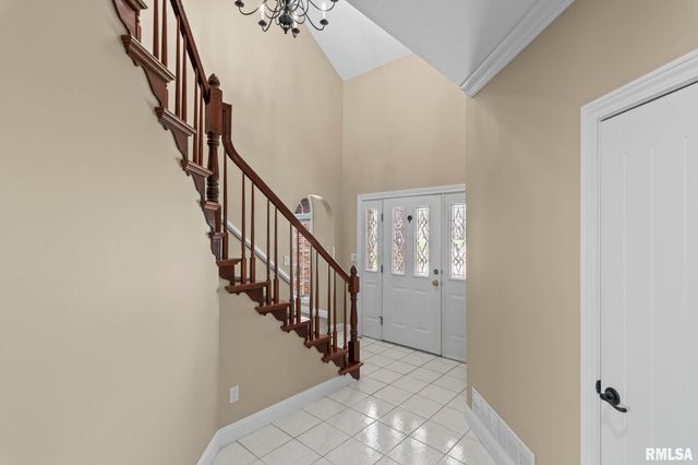 1601 Ascot Chase, Sherman, IL 62684