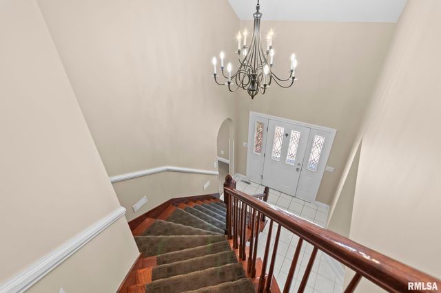 1601 Ascot Chase, Sherman, IL 62684