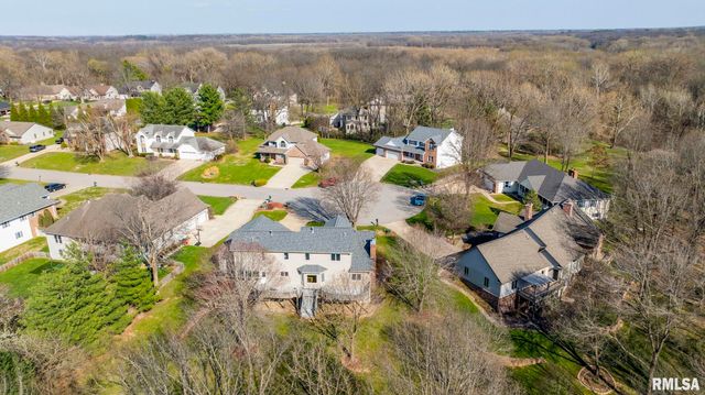 1601 Ascot Chase, Sherman, IL 62684