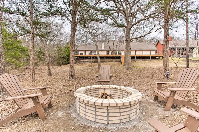 997 Tanglewood Trail, Pottsboro, TX 75076