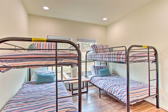 997 Tanglewood Trail, Pottsboro, TX 75076