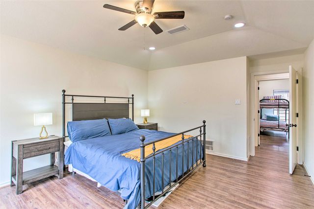 997 Tanglewood Trail, Pottsboro, TX 75076