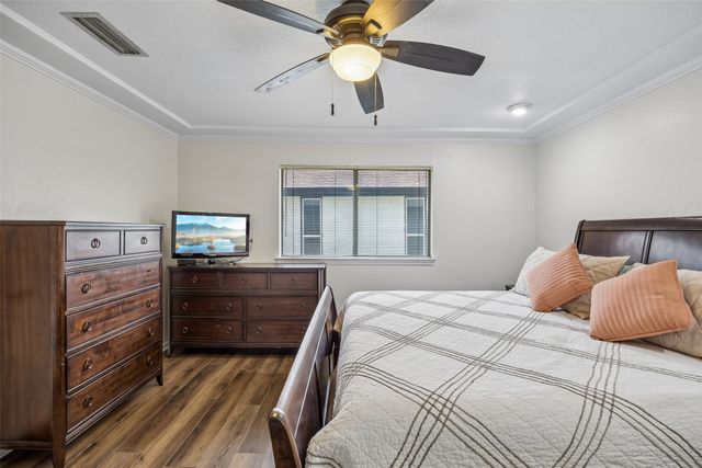 1725 Mayflower Drive, Carrollton, TX 75007