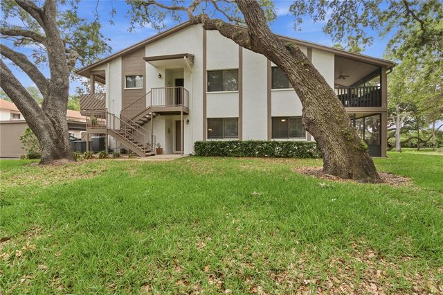 514 LONGFELLOW COURT B, Safety Harbor, FL 34695