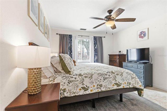 514 LONGFELLOW COURT B, Safety Harbor, FL 34695