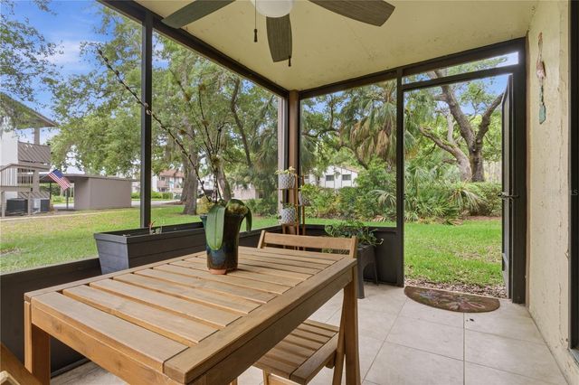 514 LONGFELLOW COURT B, Safety Harbor, FL 34695