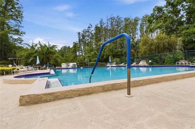 514 LONGFELLOW COURT B, Safety Harbor, FL 34695