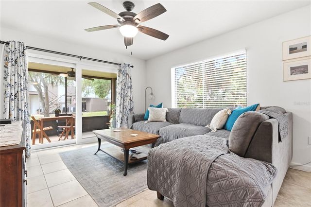 514 LONGFELLOW COURT B, Safety Harbor, FL 34695