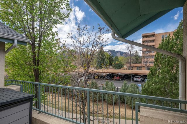540 Mohawk Drive 15, Boulder, CO 80303