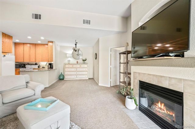 540 Mohawk Drive 15, Boulder, CO 80303
