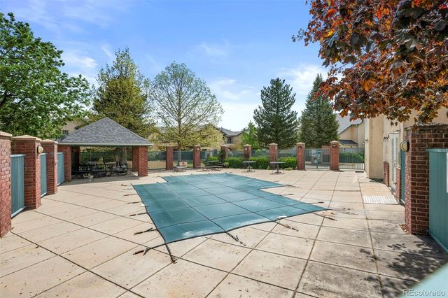 540 Mohawk Drive 15, Boulder, CO 80303