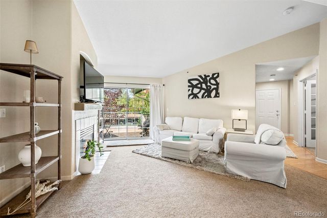540 Mohawk Drive 15, Boulder, CO 80303