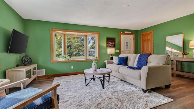3145 Venus Avenue, Eau Claire, WI 54703