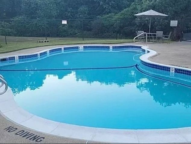 5 Meadowhill Ct 44, Easton, MA 02375