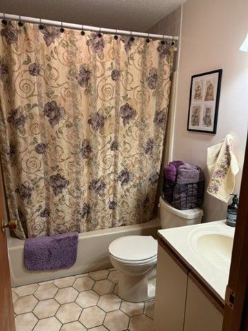 5 Meadowhill Ct 44, Easton, MA 02375
