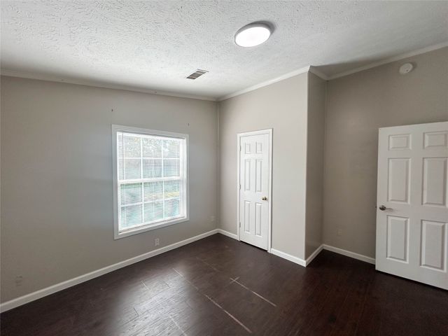 111 5 Points Road, Waxahachie, TX 75165
