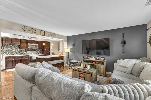 3097 Bay Landing Drive, Westlake, OH 44145